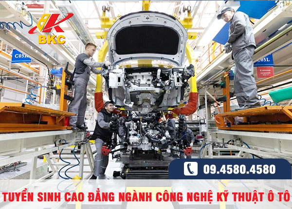 Học Cao đẳng Công nghệ Kỹ thuật Ô tô mất bao lâu? Học phí bao nhiêu?
