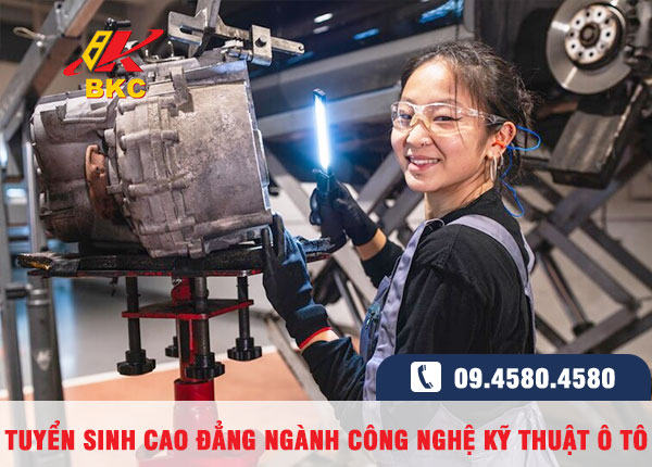 Học Cao đẳng Công nghệ Kỹ thuật Ô tô mất bao lâu? Học phí bao nhiêu?