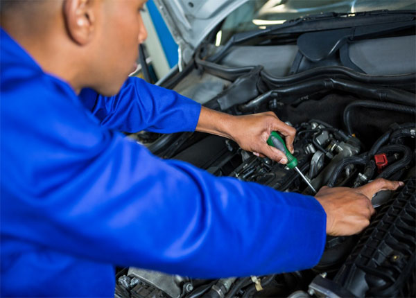 Cao đẳng Công nghệ kỹ thuật Ô tô — Lựa chọn nghề nghiệp thực tiễn, thu nhập ổn định Cao đẳng Công nghệ kỹ thuật Ô tô