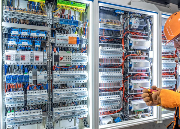 THÔNG BÁO TUYỂN SINH CAO ĐẲNG ĐIỆN CÔNG NGHIỆP NĂM 2026 rety