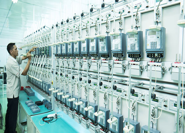 Ra trường sớm với bằng Cao đẳng Điện công nghiệp – Lựa chọn thực tế cho người muốn đi làm nhanh yty5